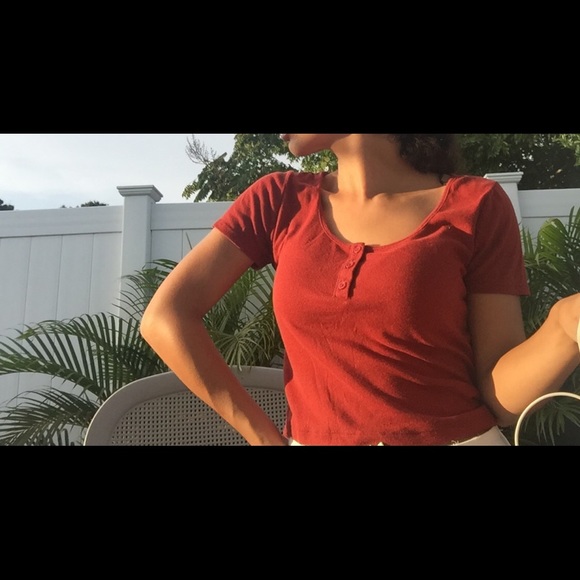 RUST COLOR CROP TOP - Picture 2 of 3